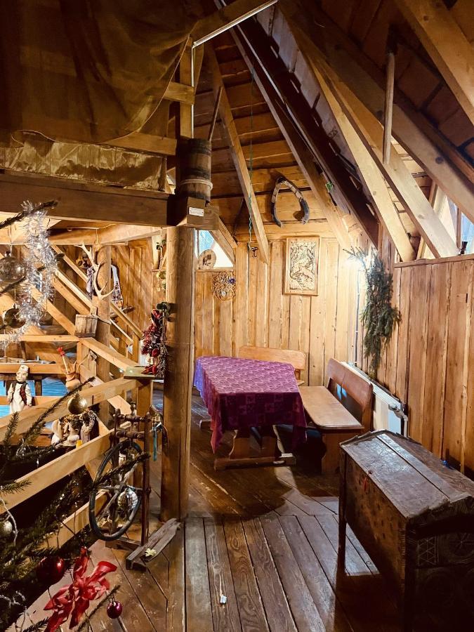 Vedmid Hotel Myslovka ภายนอก รูปภาพ